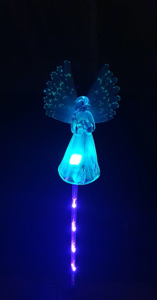 Angels, solární lampa ve tvaru anděla - Image 7
