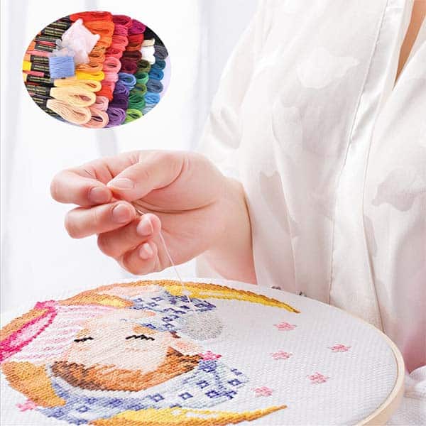 Souprava EmbroideryKit, 136dílná sada nití a dalšího nejběžnějšího vyšívacího příslušenství - Image 10
