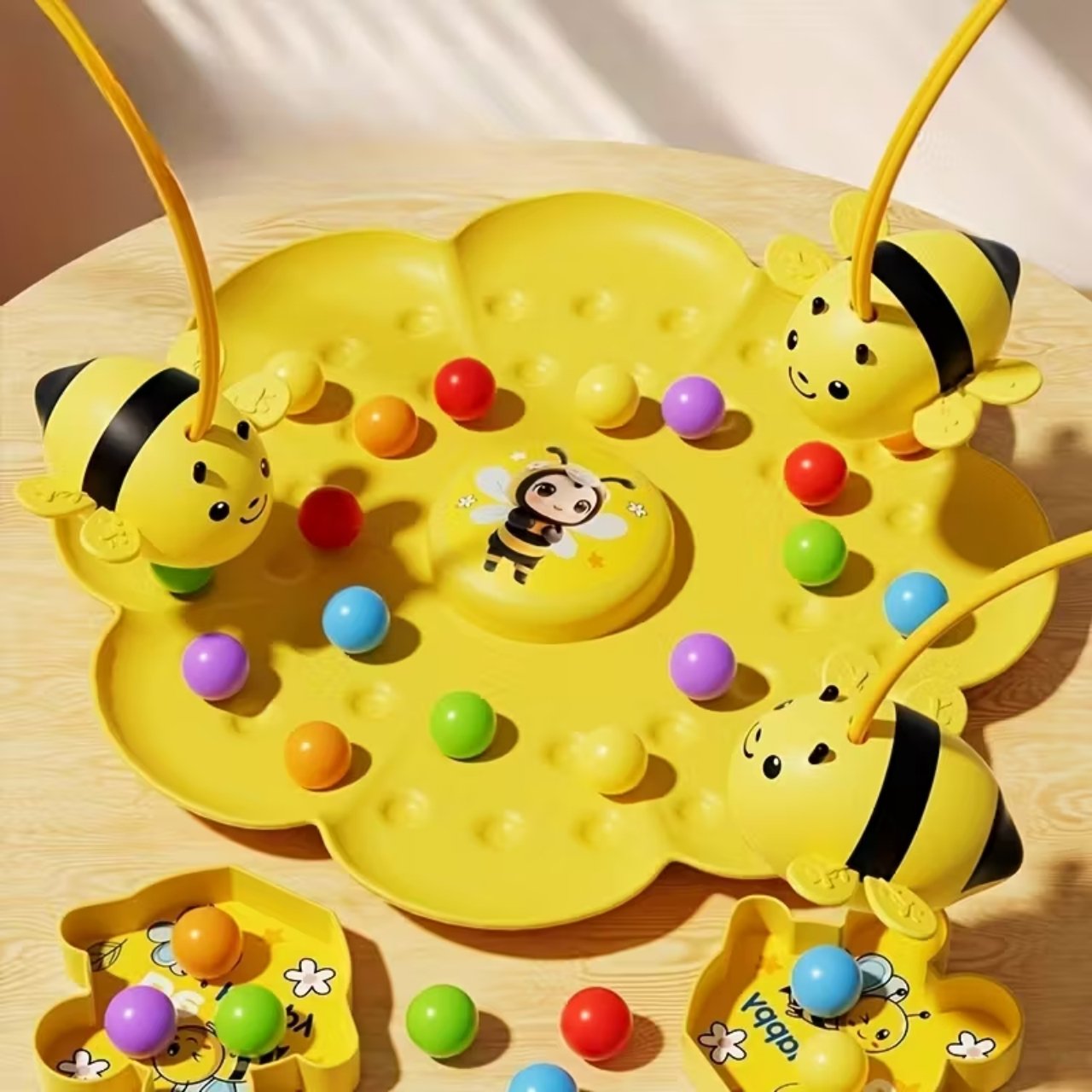 FishBee, interaktivní desková hra s včelami - Image 9