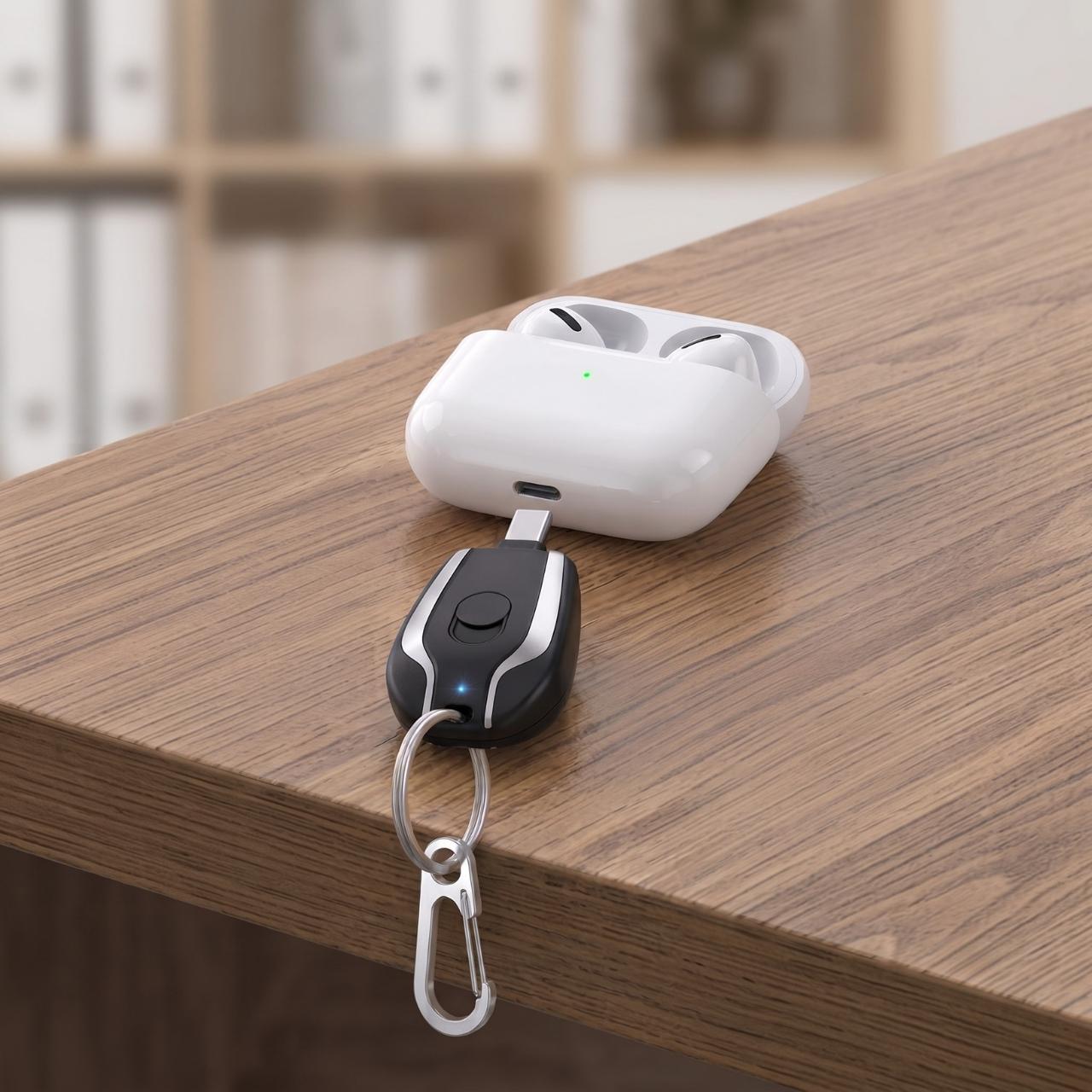 Mini přenosná nabíječka na telefon, KeyCharger - Image 10