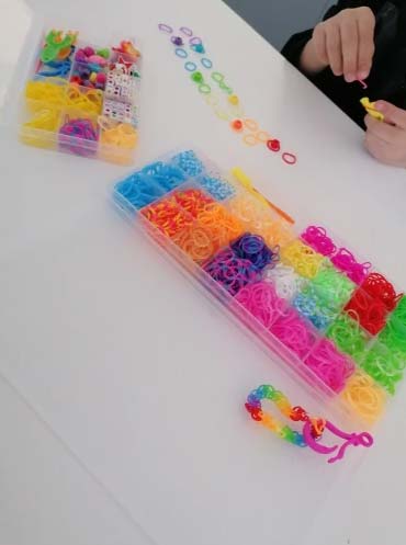 RubberBands, sada na výrobu náramků, přívěsků a dalších doplňků - Image 10