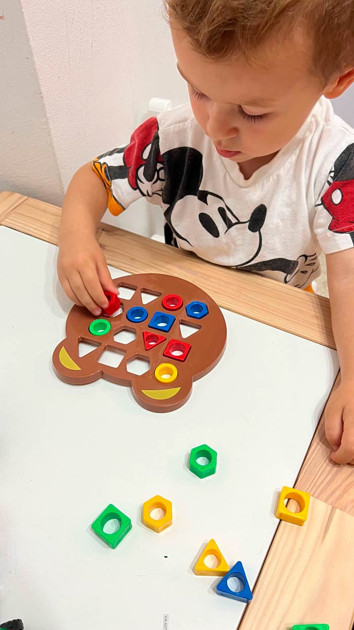 ShapeMatchingGame, dětská stolní hra, ve které se děti učí poznávat tvary a barvy - Image 10