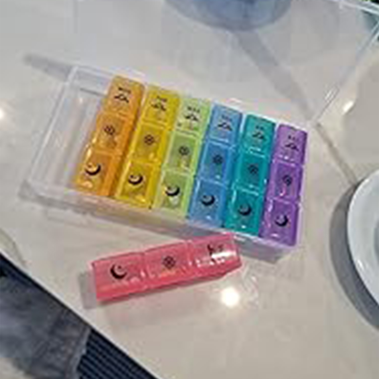 WeeklyBox, organizér na pilulky, doplňky stravy nebo vitamíny - Image 1